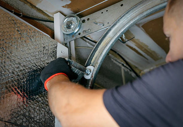 Affordable Garage Door Roller Replacement solutions in Franklin, MI